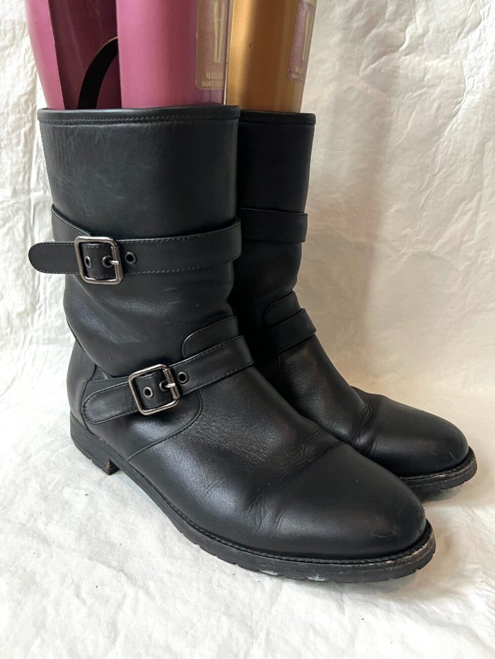 Manolo Blahnik boots Sulaltra 40.5 10.5 buckled shearling lined black leather